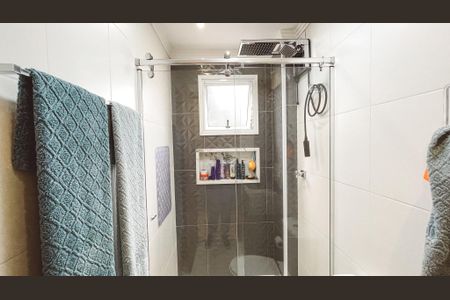 Apartamento à venda com 65m², 2 quartos e sem vaga Apartamento à venda com 65m², 2 quartos e sem vagaBanheiro