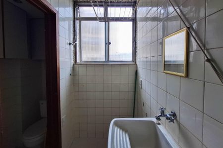 Apartamento à venda com 60m², 2 quartos e 1 vagaÁrea de Serviço