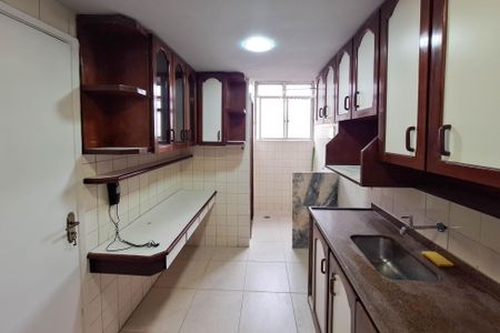 Apartamento à venda com 60m², 2 quartos e 1 vagaCozinha