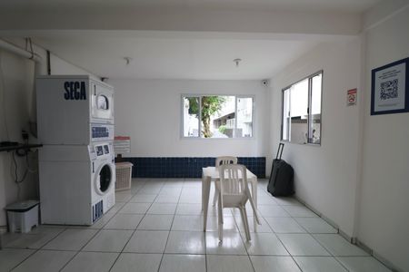 Apartamento para alugar com 60m², 2 quartos e sem vaga Apartamento para alugar com 60m², 2 quartos e sem vagaÁrea comum - Lavanderia