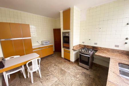 Apartamento à venda com 370m², 4 quartos e 4 vagasCozinha