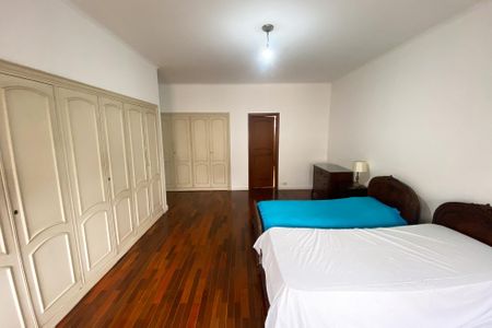 Apartamento à venda com 370m², 4 quartos e 4 vagasSuíte 2