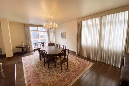 Apartamento à venda com 370m², 4 quartos e 4 vagasSala 2