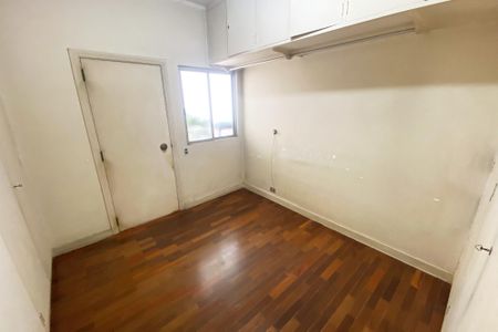 Apartamento à venda com 370m², 4 quartos e 4 vagasQuarto 2