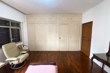 Apartamento à venda com 370m², 4 quartos e 4 vagasSuíte 1