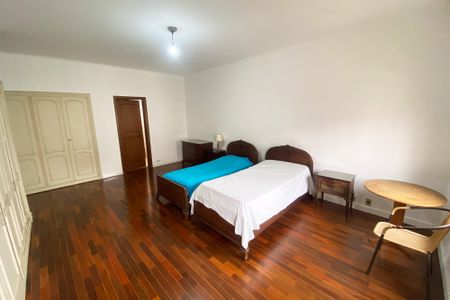 Apartamento à venda com 370m², 4 quartos e 4 vagasSuíte 2