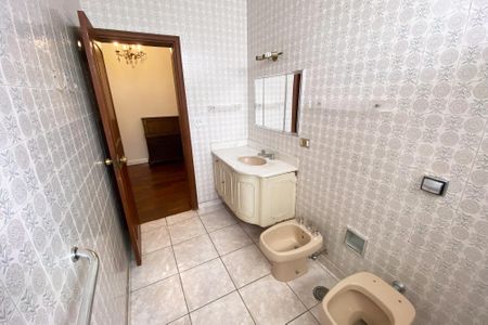 Apartamento à venda com 370m², 4 quartos e 4 vagasBanheiro