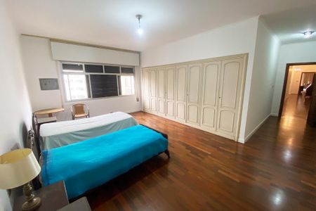 Apartamento à venda com 370m², 4 quartos e 4 vagasSuíte 2
