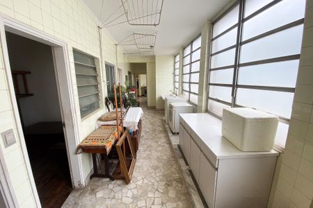 Apartamento à venda com 370m², 4 quartos e 4 vagasÁrea de Serviço