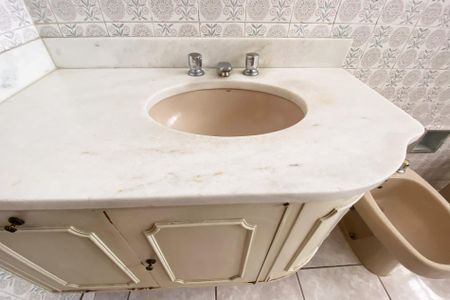 Apartamento à venda com 370m², 4 quartos e 4 vagasBanheiro