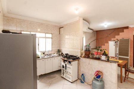 Casa à venda com 150m², 3 quartos e 2 vagasCozinha
