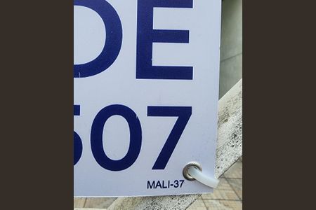 Casa à venda com 150m², 3 quartos e 2 vagasPlaca