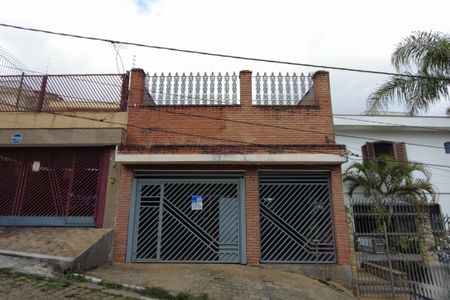 Casa para alugar com 140m², 3 quartos e 1 vagaFachada