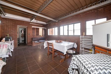 Casa para alugar com 140m², 3 quartos e 1 vagaÁrea Gourmet