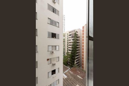 Apartamento para alugar com 100m², 2 quartos e 1 vaga Apartamento para alugar com 100m², 2 quartos e 1 vagaLavanderia