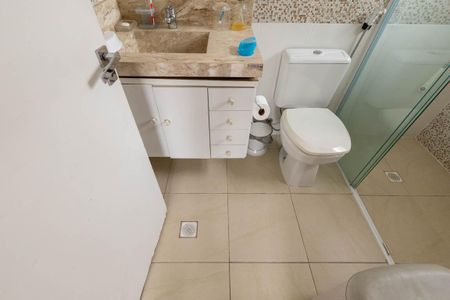 Apartamento para alugar com 100m², 2 quartos e 1 vaga Apartamento para alugar com 100m², 2 quartos e 1 vagaBanheiro