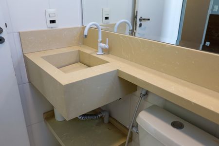 Apartamento para alugar com 64m², 3 quartos e 2 vagas Apartamento para alugar com 64m², 3 quartos e 2 vagasBanheiro da Suíte