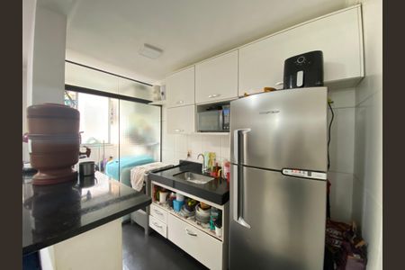 Apartamento à venda com 48m², 2 quartos e 1 vagaCozinha e Área de Serviço