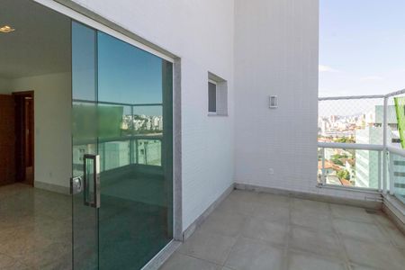 Apartamento à venda com 195m², 4 quartos e 4 vagasVaranda da sala 2