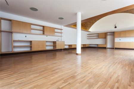 Casa de Condomínio à venda com 5 quartos, 338m² em Vila Elvira, São Paulo