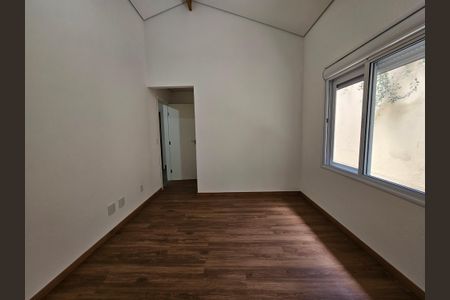 Casa de condomínio à venda com 250m², 3 quartos e 6 vagas Casa de condomínio à venda com 250m², 3 quartos e 6 vagasSuíte 2