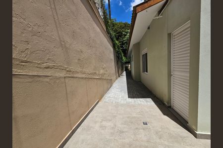 Casa de condomínio à venda com 250m², 3 quartos e 6 vagas Casa de condomínio à venda com 250m², 3 quartos e 6 vagasCorredor
