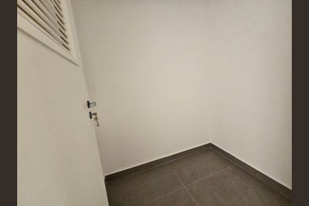 Casa de condomínio à venda com 250m², 3 quartos e 6 vagas Casa de condomínio à venda com 250m², 3 quartos e 6 vagasDespensa