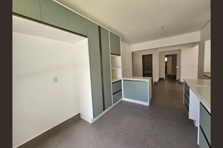 Casa de condomínio à venda com 250m², 3 quartos e 6 vagas Casa de condomínio à venda com 250m², 3 quartos e 6 vagasCozinha