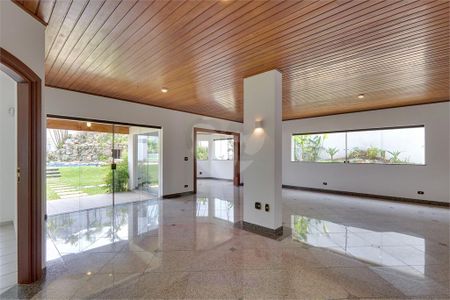 Casa à venda com 4 quartos, 468m² em Interlagos, São Paulo