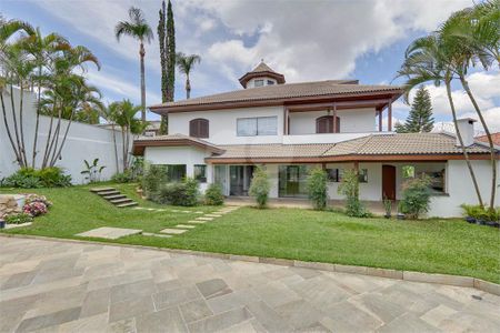 Casa à venda com 468m², 4 quartos e 6 vagas