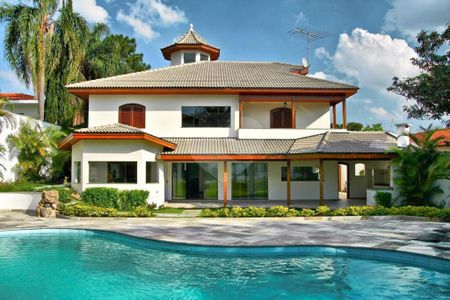 Casa à venda com 468m², 4 quartos e 6 vagas
