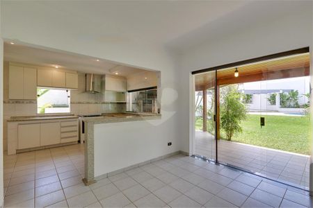 Casa à venda com 468m², 4 quartos e 6 vagas