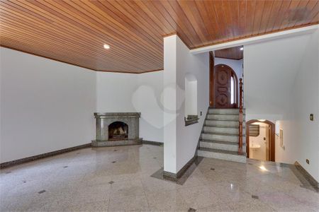 Casa à venda com 468m², 4 quartos e 6 vagas