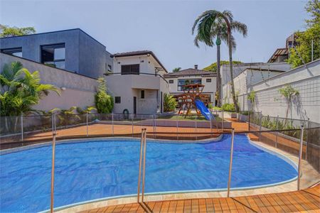 Casa à venda com 350m², 4 quartos e 6 vagas