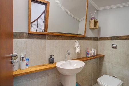 Casa à venda com 350m², 4 quartos e 6 vagas