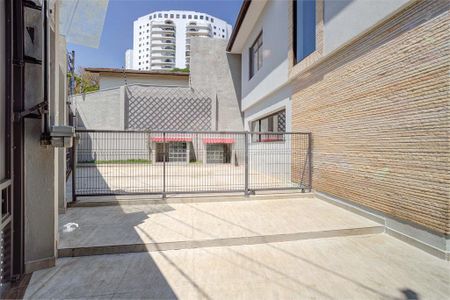 Casa à venda com 350m², 4 quartos e 6 vagas