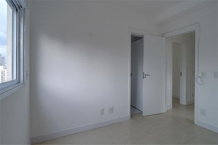 Apartamento à venda com 213m², 4 quartos e 4 vagas