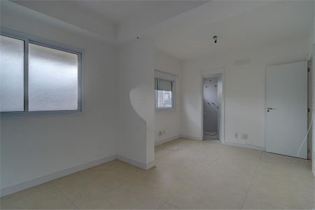 Apartamento à venda com 213m², 4 quartos e 4 vagas