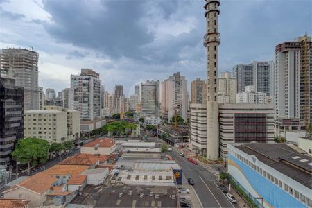 Apartamento à venda com 213m², 4 quartos e 4 vagas