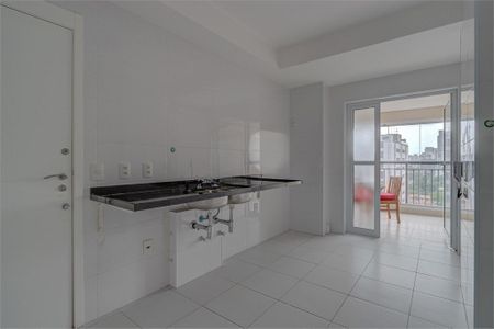 Apartamento à venda com 213m², 4 quartos e 4 vagas