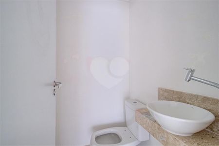 Apartamento à venda com 213m², 4 quartos e 4 vagas