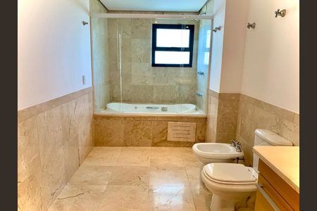 Apartamento à venda com 370m², 4 quartos e 5 vagas