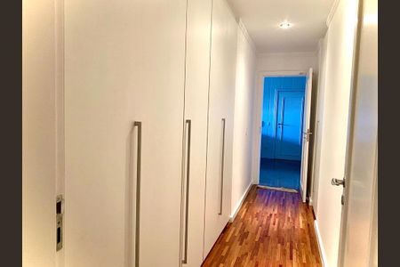 Apartamento à venda com 370m², 4 quartos e 5 vagas