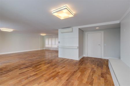 Apartamento à venda com 4 quartos, 317m² em Santo Amaro, São Paulo