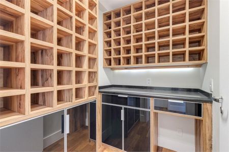 Apartamento à venda com 317m², 4 quartos e 4 vagas