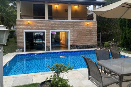 Casa à venda com 450m², 4 quartos e 2 vagas