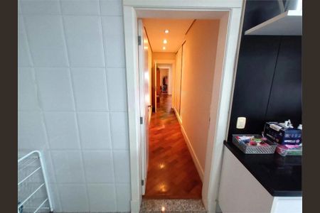 Apartamento à venda com 370m², 4 quartos e 5 vagas