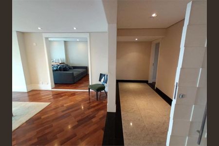 Apartamento à venda com 370m², 4 quartos e 5 vagas