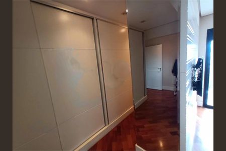 Apartamento à venda com 370m², 4 quartos e 5 vagas