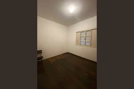 Casa à venda com 3 quartos, 185m² em Sagrada Família, Belo Horizonte